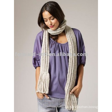 100%WOOL KNITTED SCARF